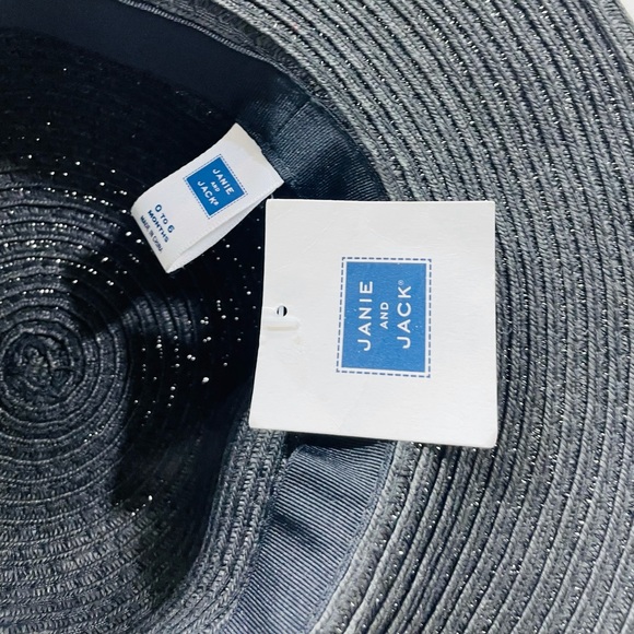 Hat - Picture 2 of 3